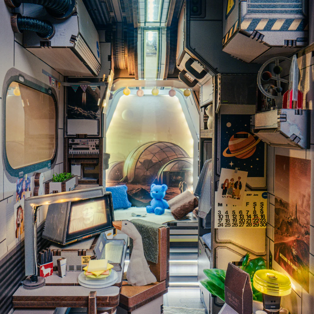 Mars Revelation 62 Book Nook Kit - Image 13